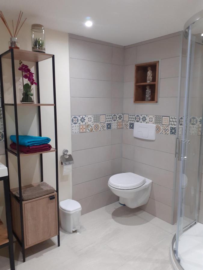 Chateaudouble : Appartement Au Calme Buitenkant foto